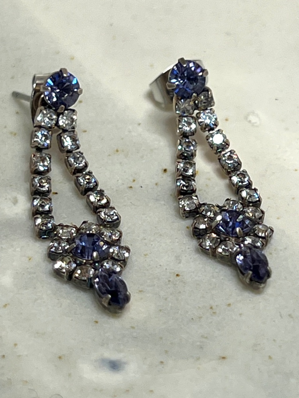 Vintage Clear and Lavender Rhinestone Dangle Earrings
